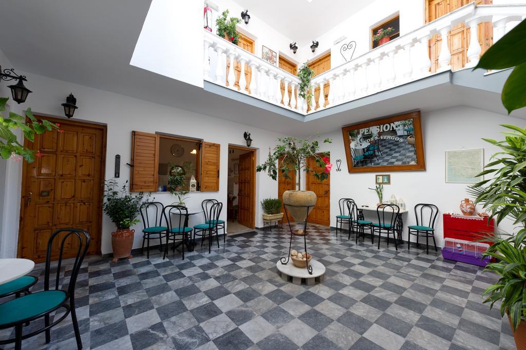Pansion Nikos Vergos Parga Exterior photo
